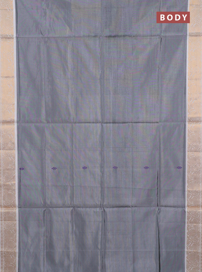 Banana pith saree grey and off white with thread woven buttas and zari woven border