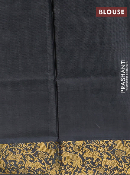 Banana pith saree grey and black with thread woven buttas and zari woven border