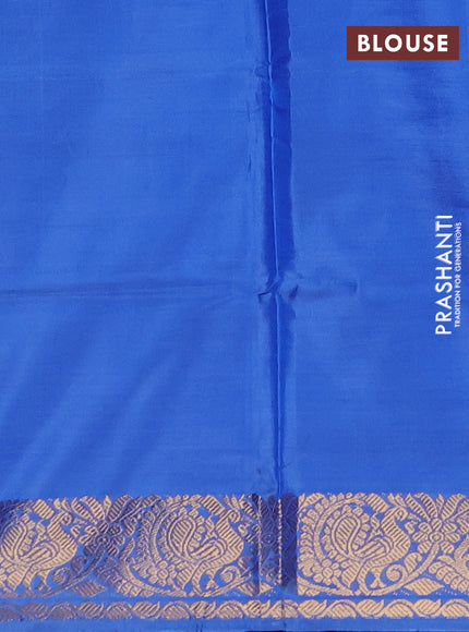 Banana pith saree dual shade of red and blue with thread woven buttas and zari woven border