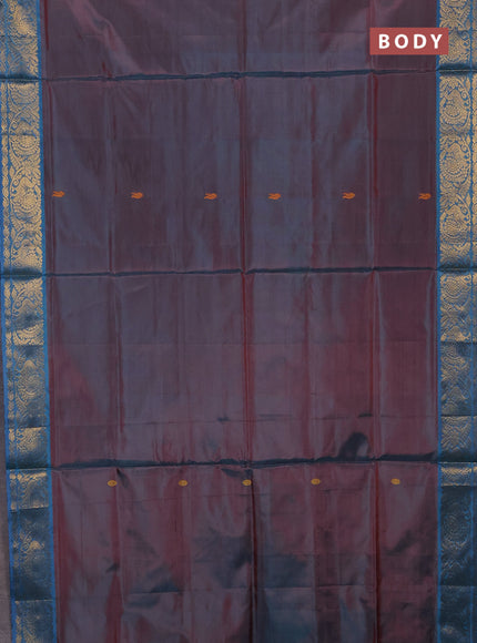 Banana pith saree dual shade of red and teal green with thread woven buttas and zari woven border