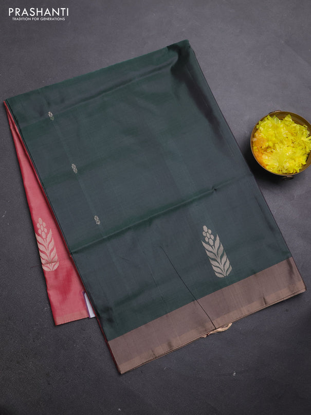 Banana pith saree dark green and peach shade with thread woven buttas and simple border