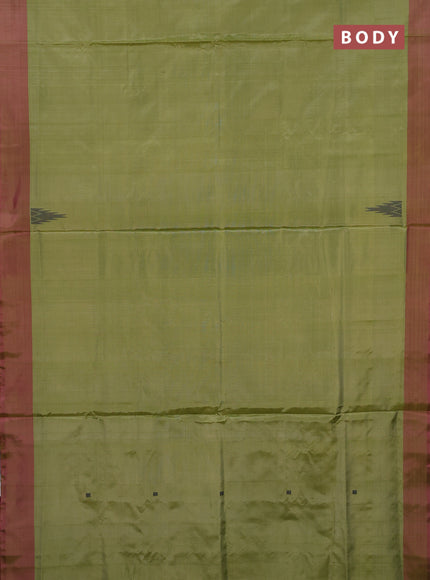 Banana pith saree mehendi green and maroon with thread woven buttas and simple border