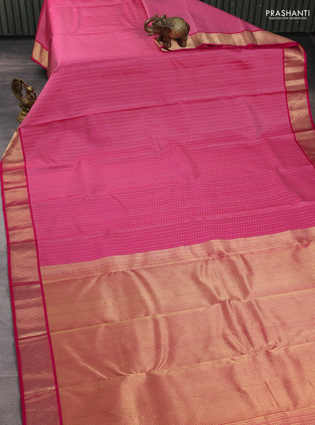Pure kanchipuram silk saree peach pink and pink with allover zari woven 1000 buttas and zari woven border