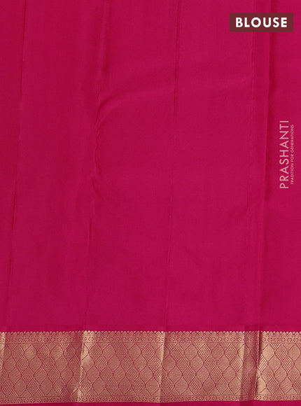 Pure kanchipuram silk saree peach pink and pink with allover zari woven 1000 buttas and zari woven border