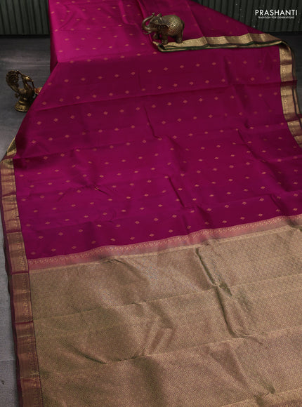 Pure kanchipuram silk saree magenta pink with allover zari woven 1000 buttas and small zari woven border