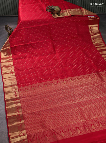 Pure kanchipuram silk saree maroon with allover zari woven 1000 buttas and zari woven border