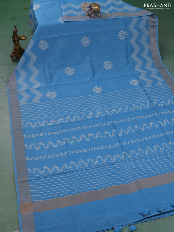 Maheshwari silk cotton saree light blue with butta block prints and thread woven border
