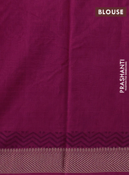 Maheshwari silk cotton saree light pink and pink with allover block prints and thread woven border