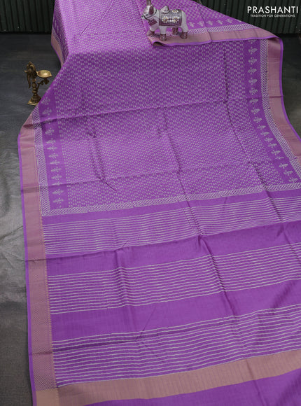 Maheshwari silk cotton saree lavender with allover block prints and thread woven border