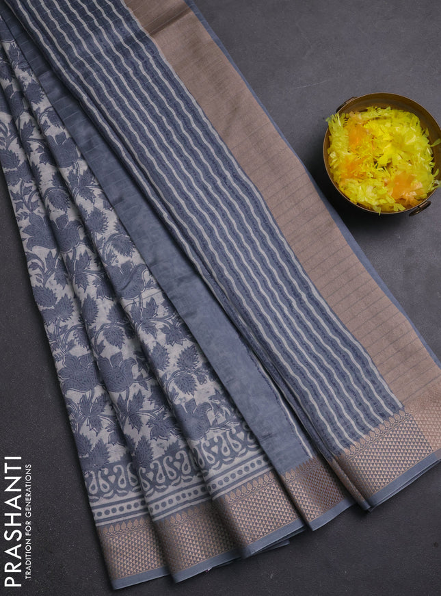 Maheshwari silk cotton saree off white and grey with allover kalamkari block prints and thread woven border