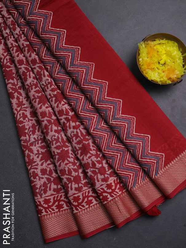 Maheshwari silk cotton saree off white and red with allover kalamkari block prints and thread woven border