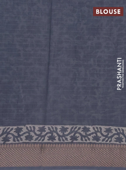 Maheshwari silk cotton saree off white and grey with allover kalamkari block prints and thread woven border