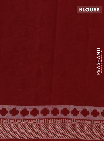 Maheshwari silk cotton saree beige and red with allover block prints and thread woven border