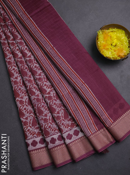 Maheshwari silk cotton saree off white and wine shade with allover block prints and thread woven border