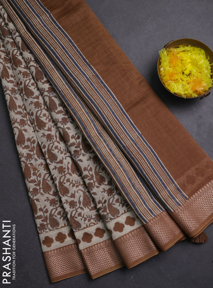 Maheshwari silk cotton saree sandal with allover block prints and thread woven border