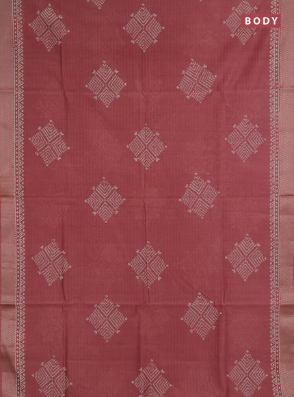 Maheshwari silk cotton saree peach shade with butta block prints and thread woven border