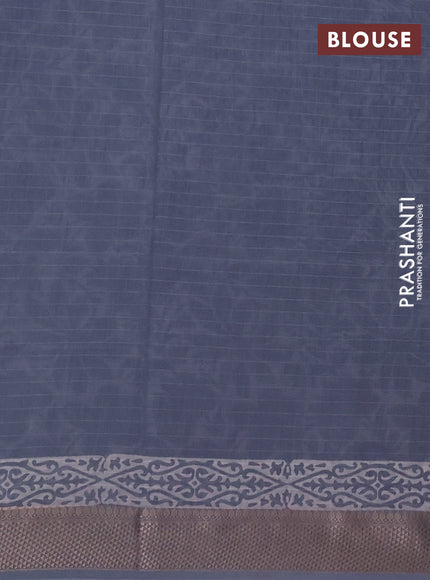 Maheshwari silk cotton saree off white and grey with allover kalamkari block prints and thread woven border
