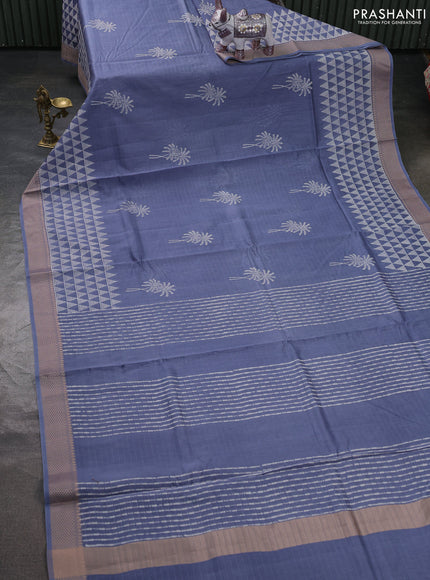 Maheshwari silk cotton saree bluish grey with butta block prints and thread woven border