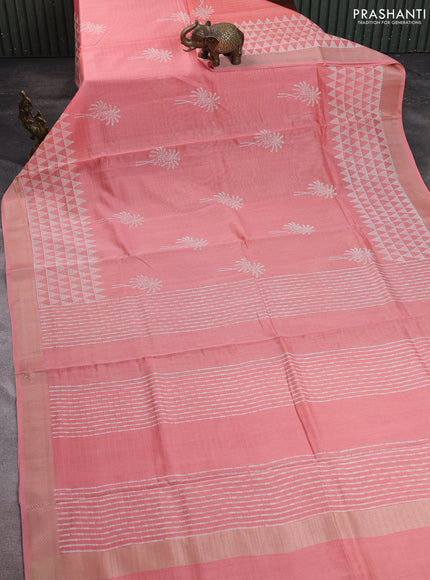 Maheshwari silk cotton saree peach shade with butta block prints and thread woven border