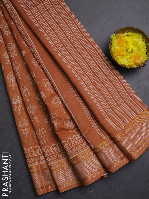 Maheshwari silk cotton saree rust shade with allover butta block prints and thread woven border