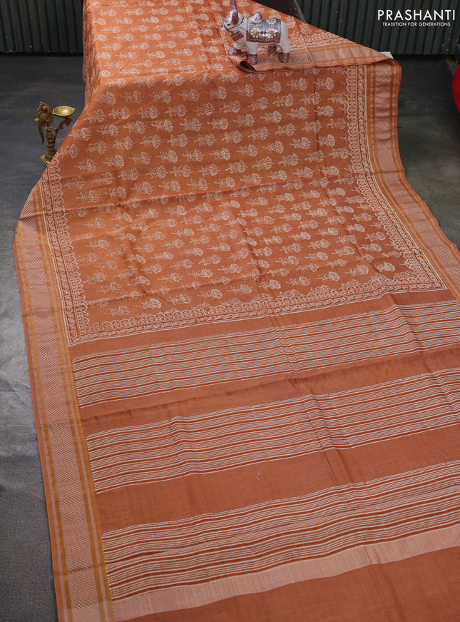 Maheshwari silk cotton saree rust shade with allover butta block prints and thread woven border