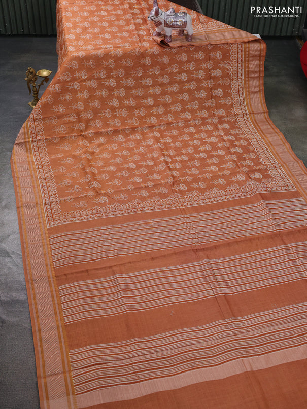 Maheshwari silk cotton saree rust shade with allover butta block prints and thread woven border