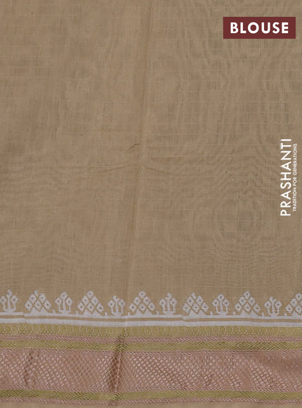 Maheshwari silk cotton saree beige with allover butta block prints and thread woven border