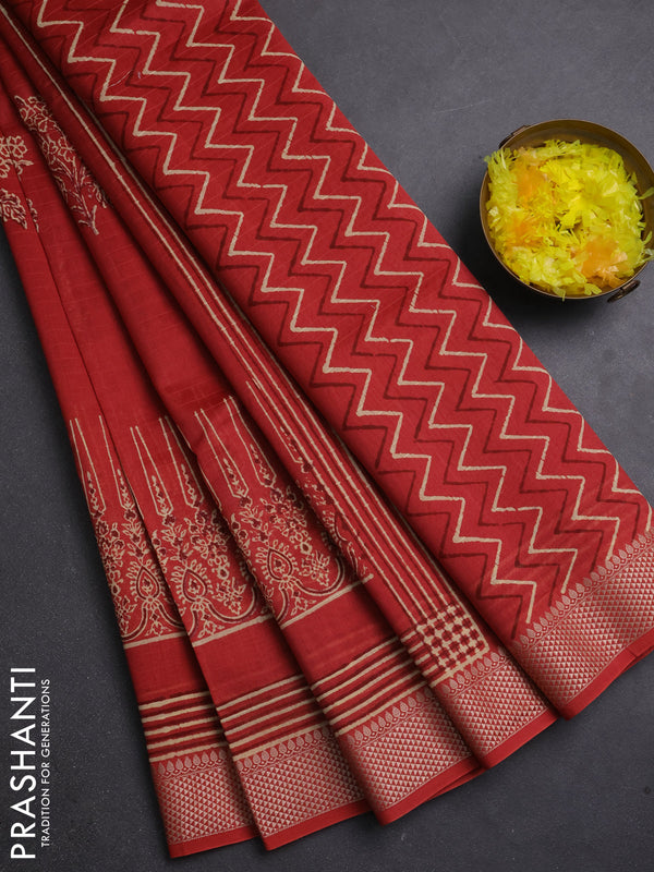 Maheshwari silk cotton saree rustic maroon with floral butta block prints and thread woven border