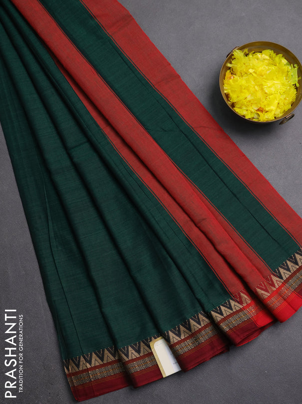 Narayanpet cotton saree green and maroon with plain body and thread woven border