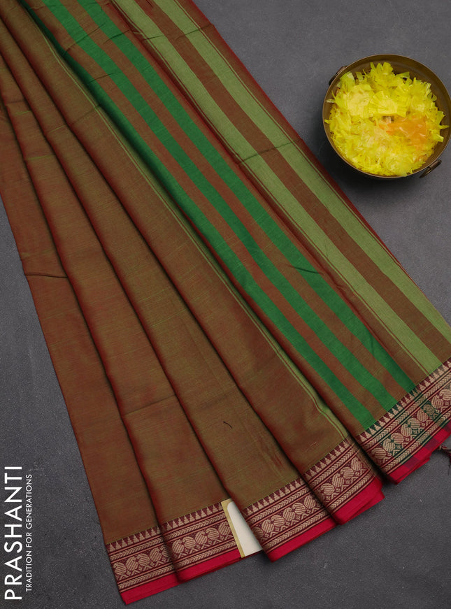 Narayanpet cotton saree manthulier green and pink with plain body and temple design thraed woven border