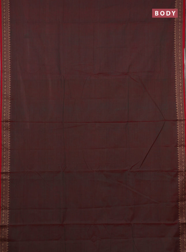 Narayanpet cotton saree manthulier green and maroon with plain body and thread woven border
