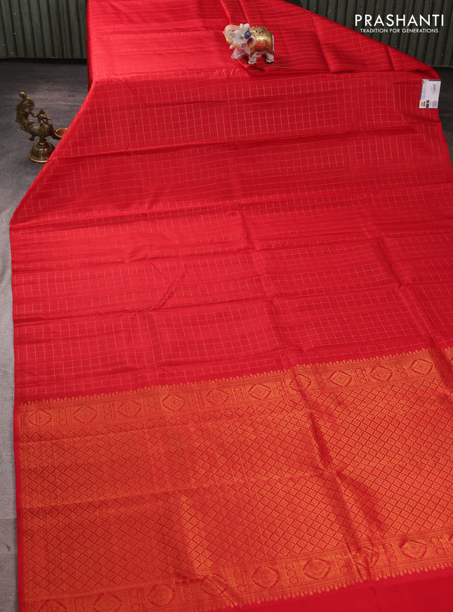 Pure kanchipuram silk saree red with allover zari checked pattern in borderless style