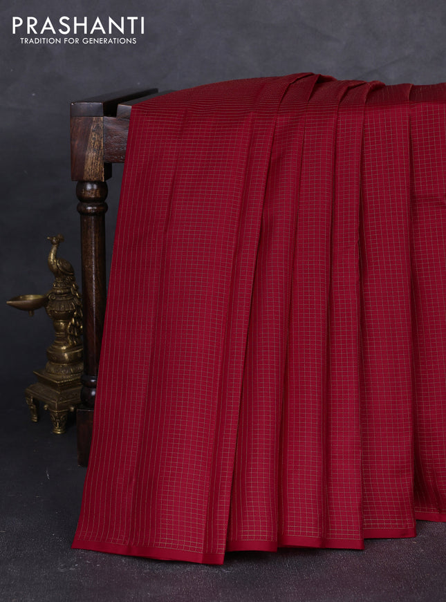 Pure kanchipuram silk saree maroon with allover zari checked pattern in borderless style