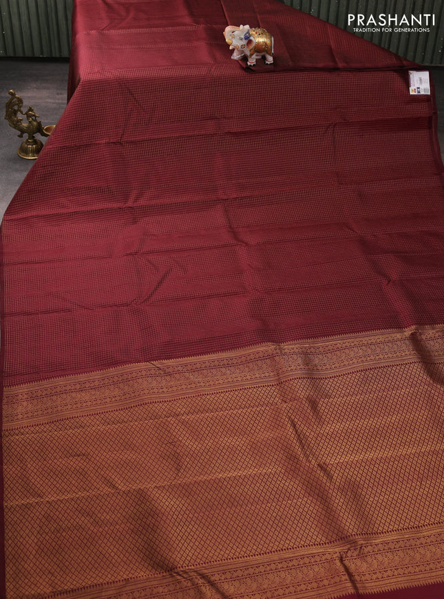 Pure kanchipuram silk saree deep maroon with allover zari checked pattern in borderless style