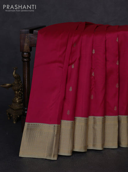 Pure kanchipuram silk saree pink and elaichi green with zari woven buttas and zari woven korvai border