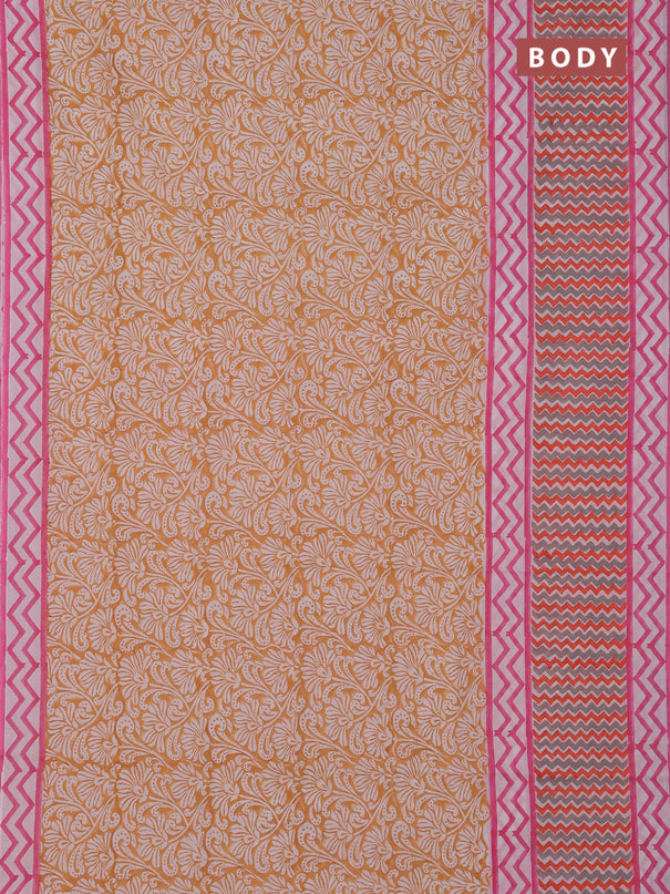 Jaipur cotton saree rust and pink with allover prints and zigzag printed border