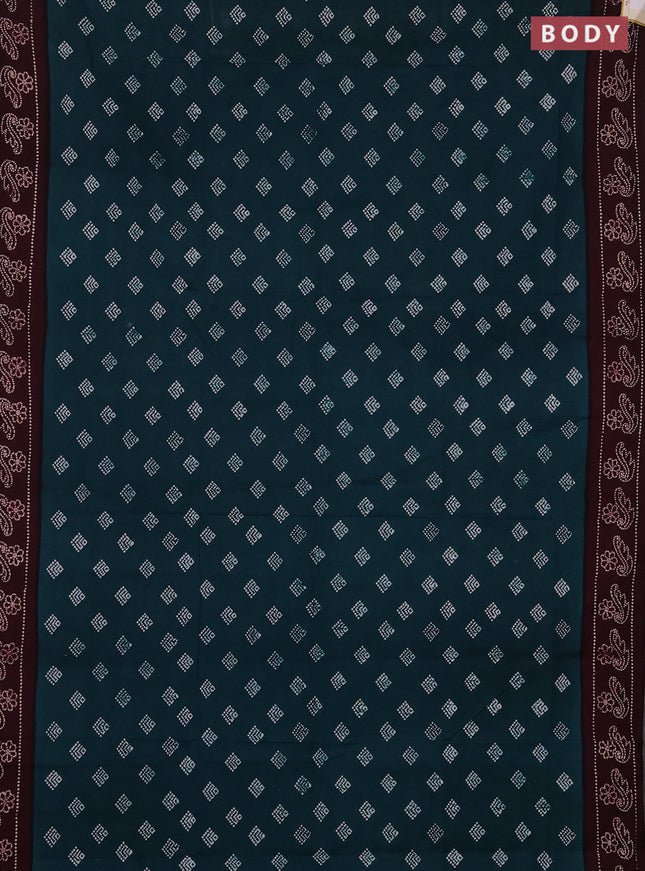 Sungudi cotton saree peacock green and deep wine with allover batik butta prints and printed border