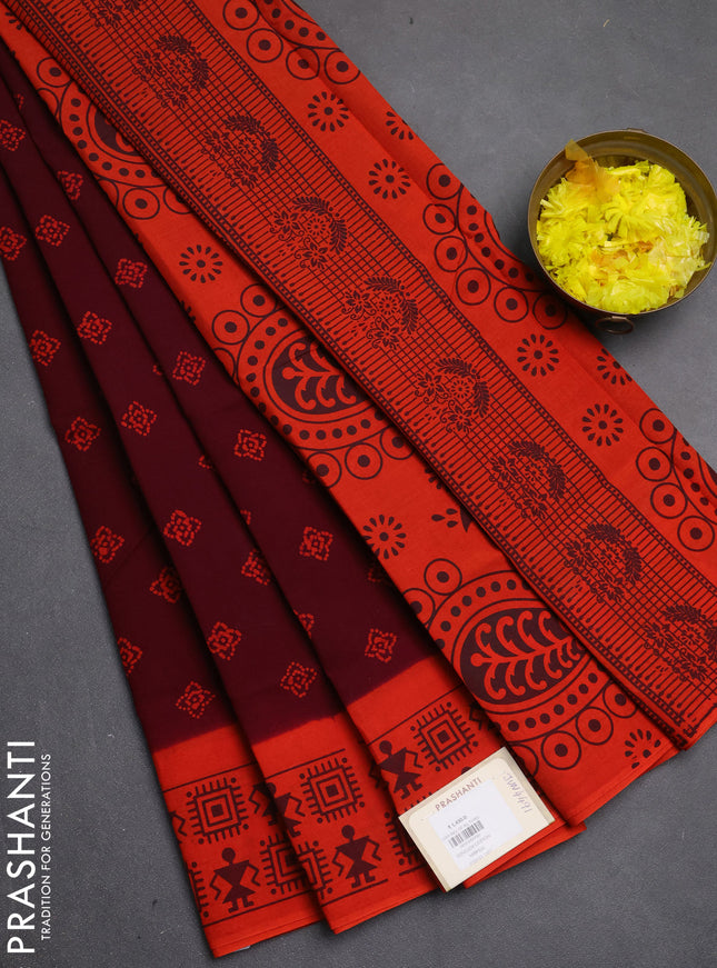 Sungudi cotton saree deep maroon and orange with allover batik butta prints and warli printed border