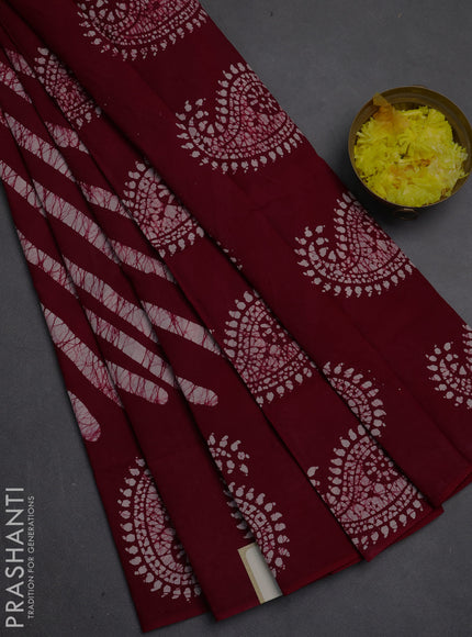 Sungudi cotton saree deep maroon with allover batik prints and printed border