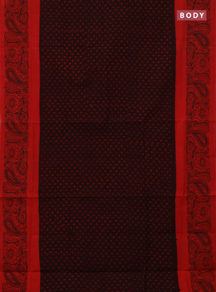 Sungudi cotton saree deep wine shade and red with allover batik prints and printed border