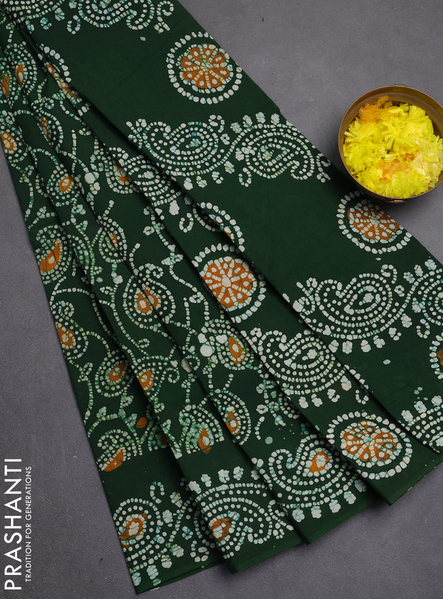 Sungudi cotton saree sap green with allover batik prints and printed border