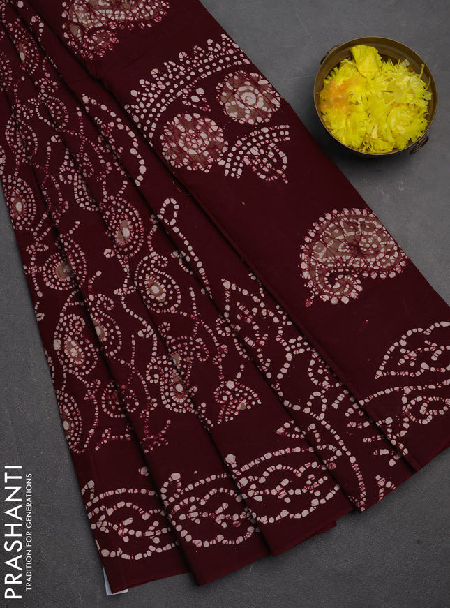Sungudi cotton saree deep maroon with allover batik prints and printed border