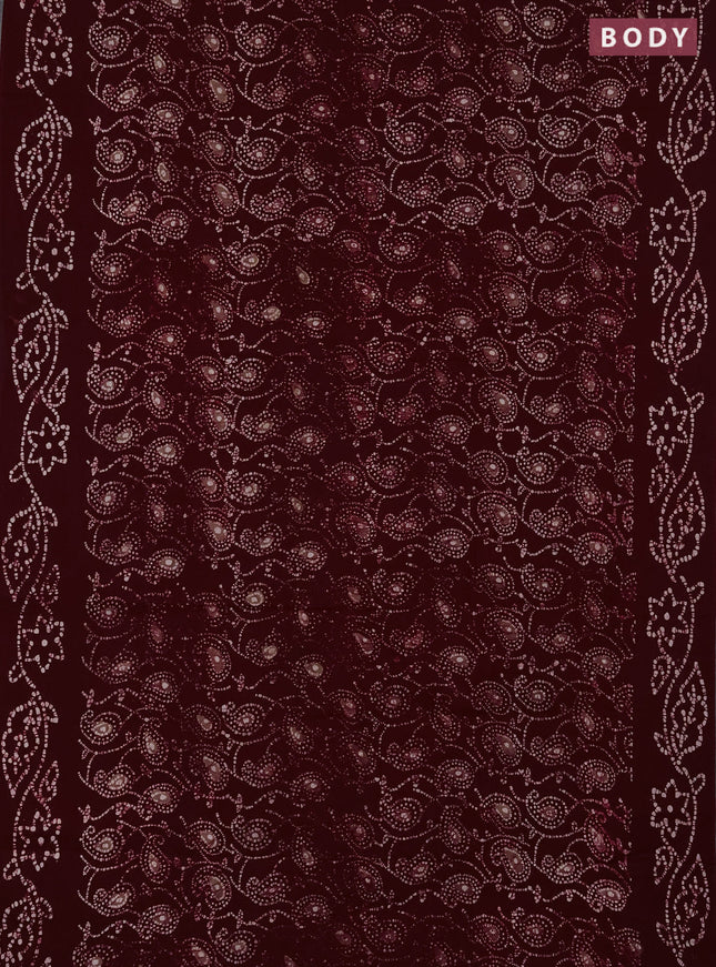 Sungudi cotton saree deep maroon with allover batik prints and printed border