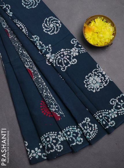 Sungudi cotton saree peacock green with allover batik prints and printed border