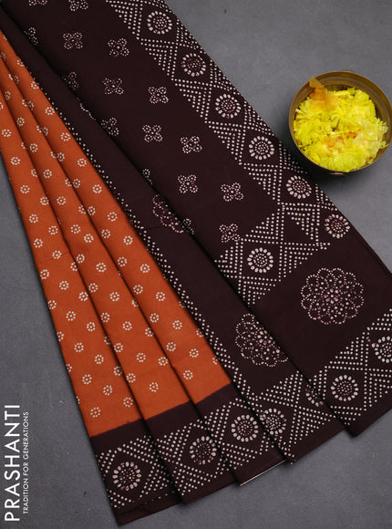 Sungudi cotton saree rust shade and coffee brown with allover batik butta prints and printed border