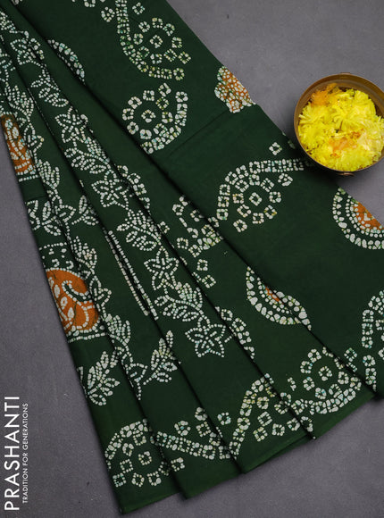 Sungudi cotton saree sap green with allover batik butta prints and printed border