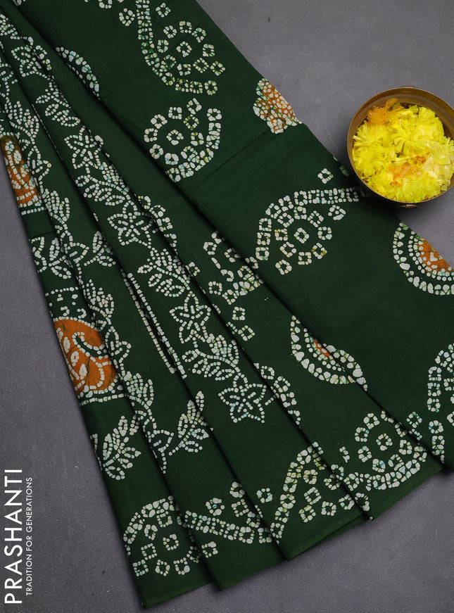 Sungudi cotton saree sap green with allover batik butta prints and printed border