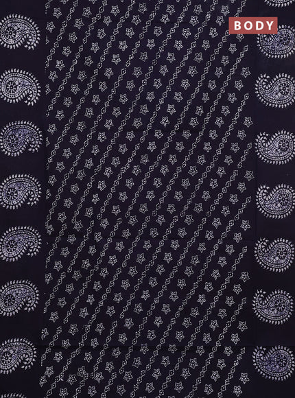 Sungudi cotton saree navy blue with allover batik butta prints and printed border