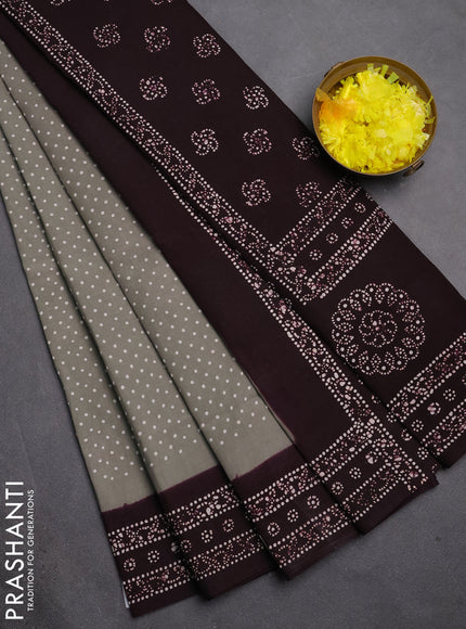 Sungudi cotton saree grey and wine with allover polka dot prints and printed border