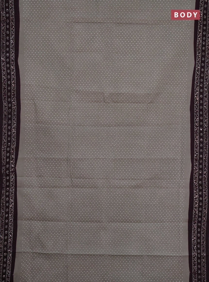 Sungudi cotton saree grey and wine with allover polka dot prints and printed border